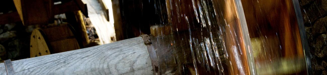Qui, dove scorre l'acqua